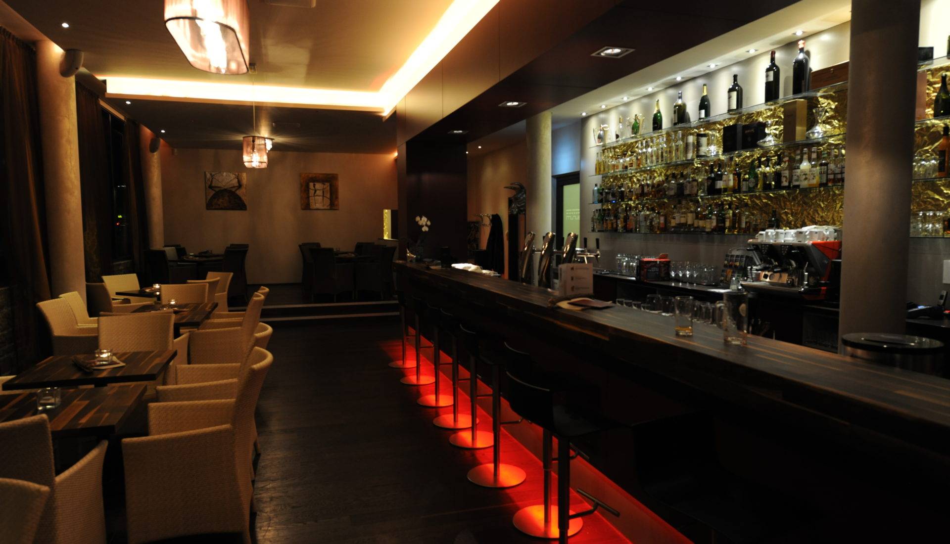 Bar und Lounge im Aurum